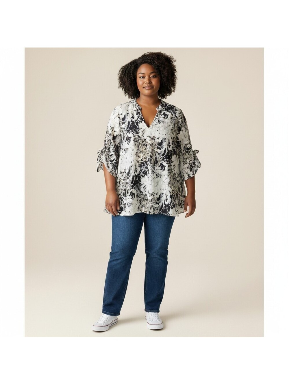 Cato Blouse Women XL White Floral V-Neck Long Sleeve Pullover Casual Stretch